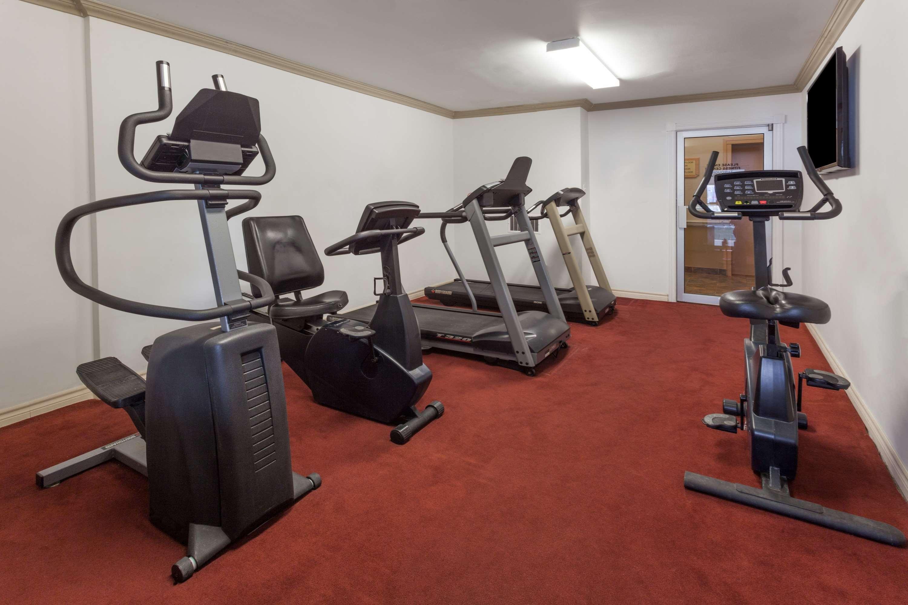 Crowne Plaza Harbour View By Ihg 4*