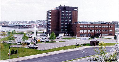 Hotel Crowne Plaza Harbour View By Ihg 4*